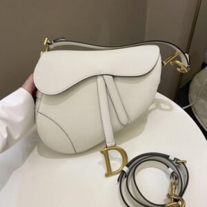 شنطة ديور