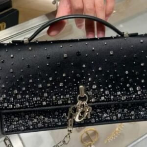 شنطة ديور