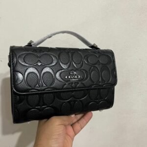 شنطة كوتش
