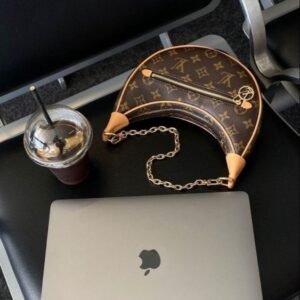 شنطة لويس فيتون ماستر